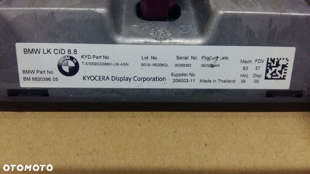 Wyświetlacz LCD BMW G30 G31 BM 6820396 05 - 5
