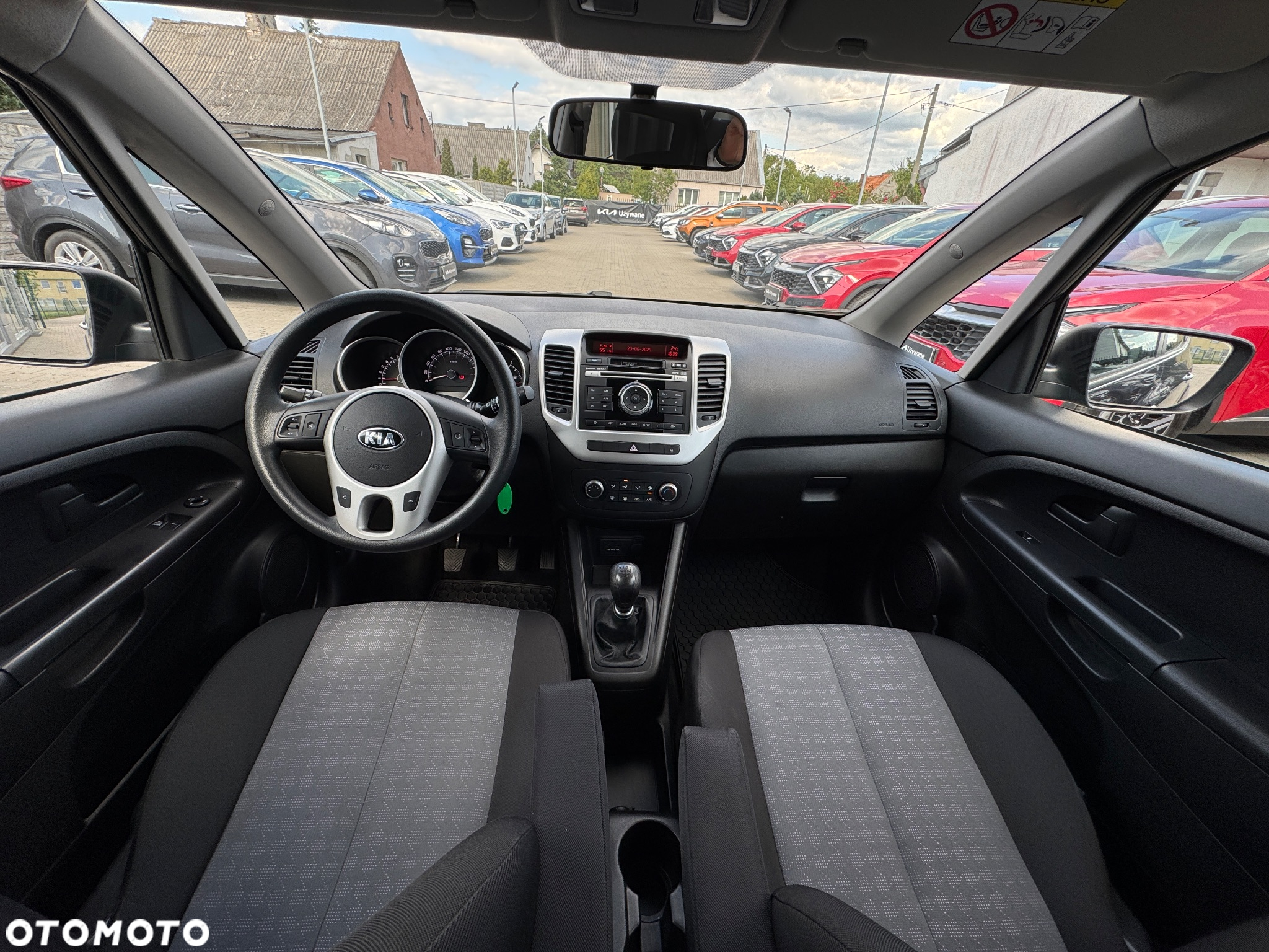 Kia Venga 1.6 M - 17