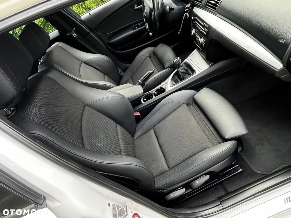 BMW Seria 1 116i - 17