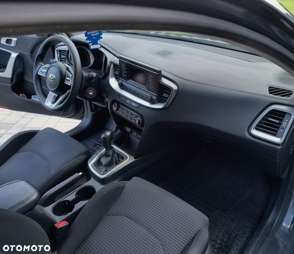 Kia Ceed 1.0 T-GDI S - 10