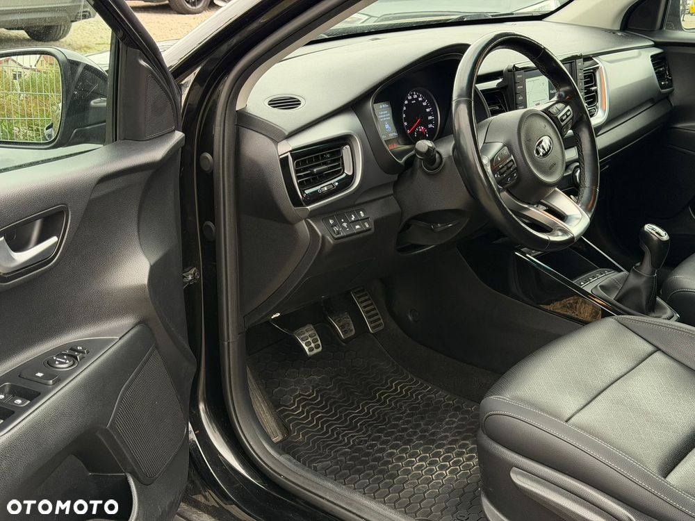 Kia Stonic - 20