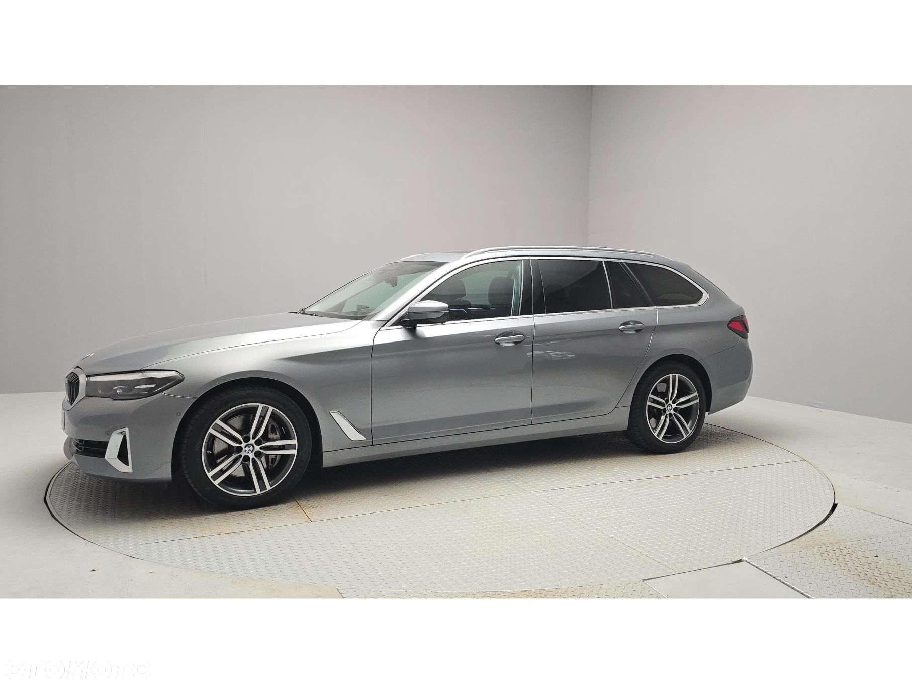 BMW Seria 5 - 1