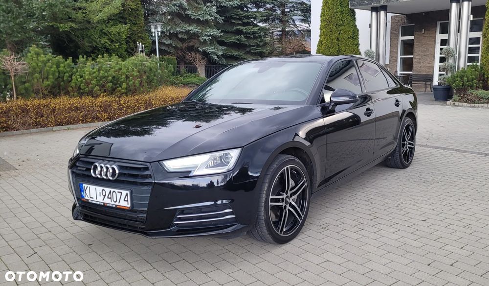 Audi A4 Limousine - 4