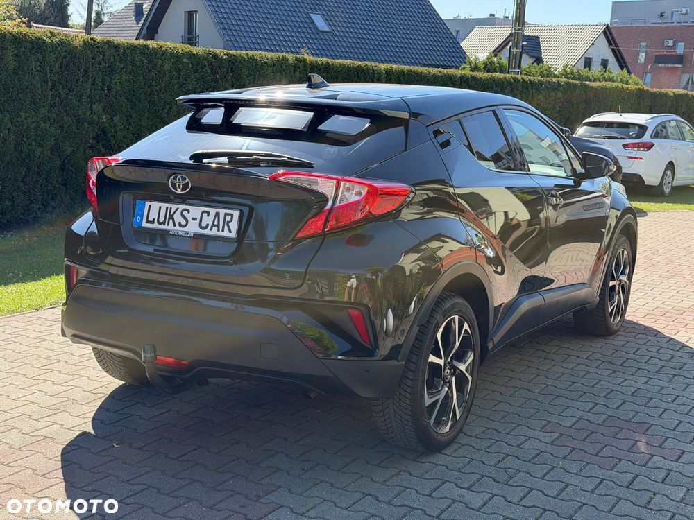 Toyota C-HR 1.2 Turbo Team Deutschland - 39
