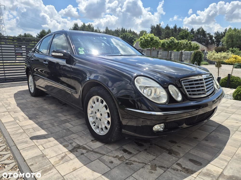 Mercedes-Benz Klasa E - 21