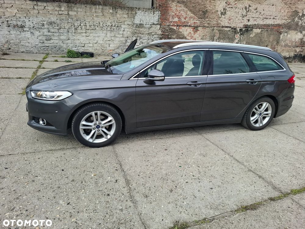 Ford Mondeo 2.0 TDCi Titanium PowerShift - 11