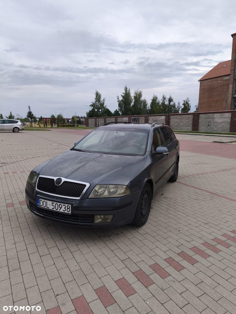 Skoda Octavia - 2