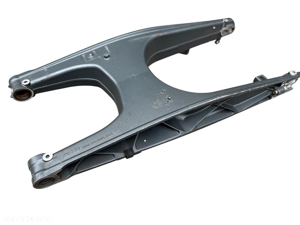 Wahacz KTM Duke 125 ABS  17-22r - 4