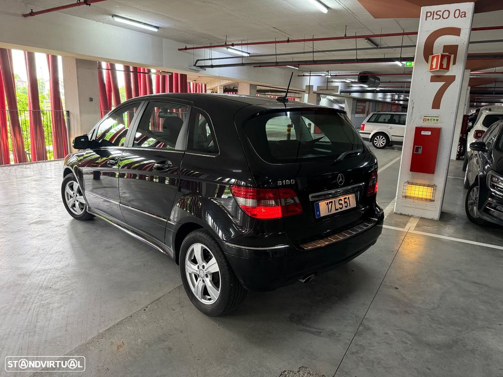 Mercedes-Benz B 180 CDI - 9