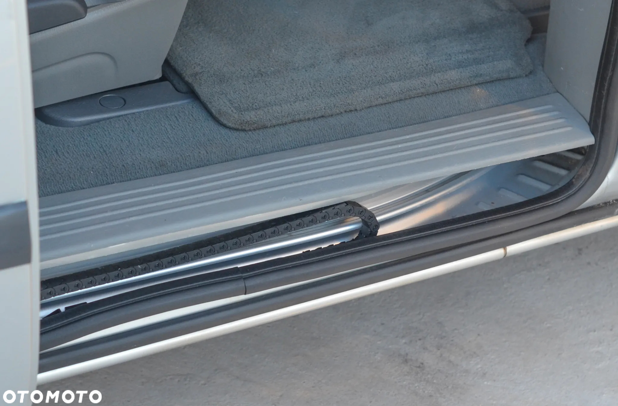 Chrysler Grand Voyager 3.3 LX S&G - 12