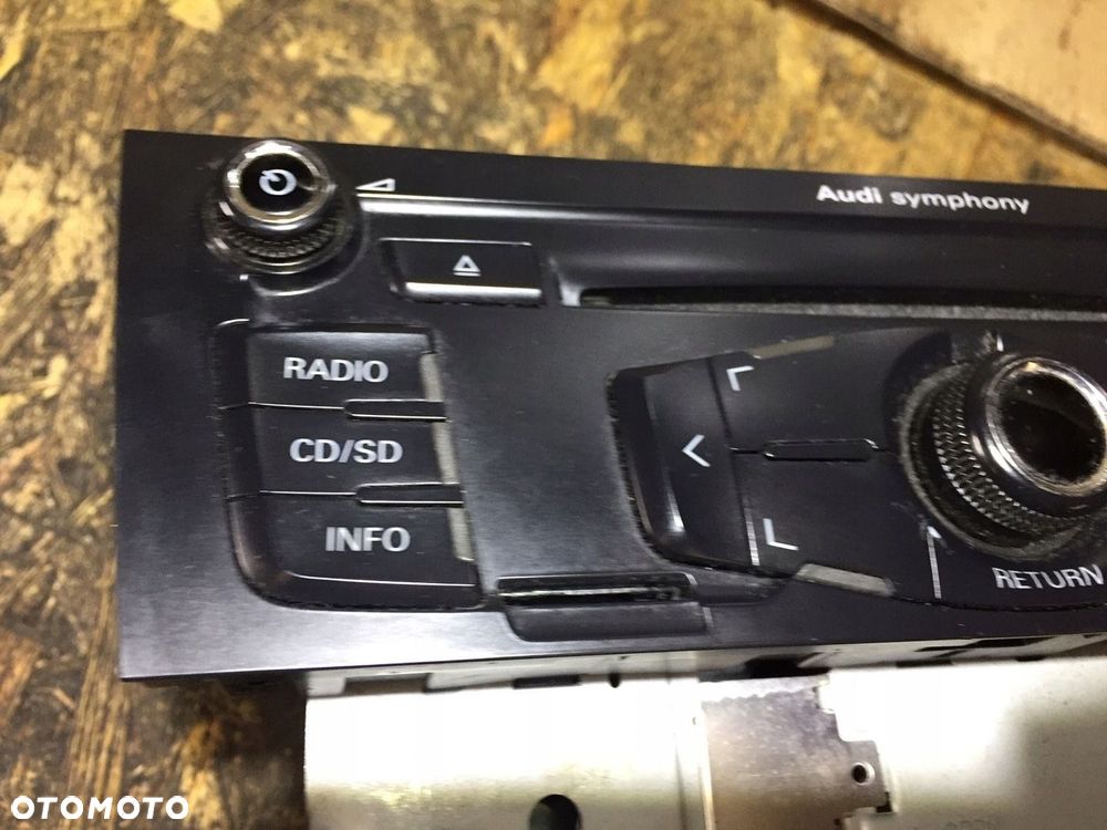 AUDI A4 B8 A5 8T RADIO SYMPHONY 8T2035195C - 4
