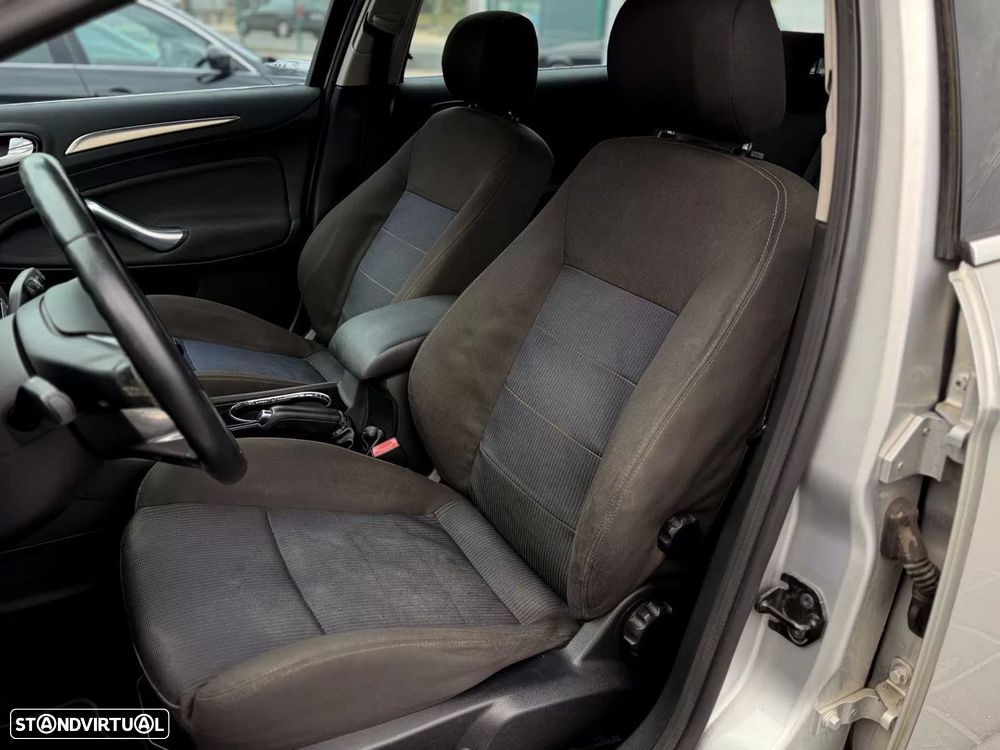 Ford Mondeo SW 2.0 TDCi Titanium - 13