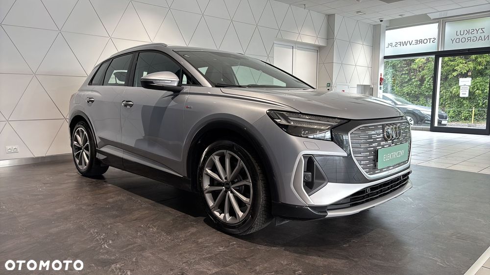 Audi Q4 e-tron - 8