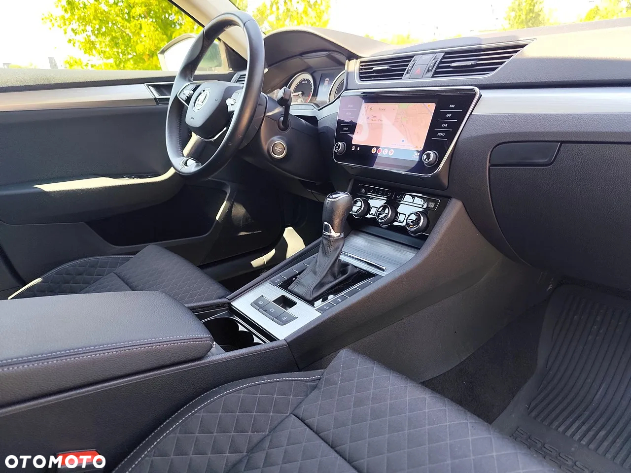 Skoda Superb 2.0 TDI SCR Style DSG - 11
