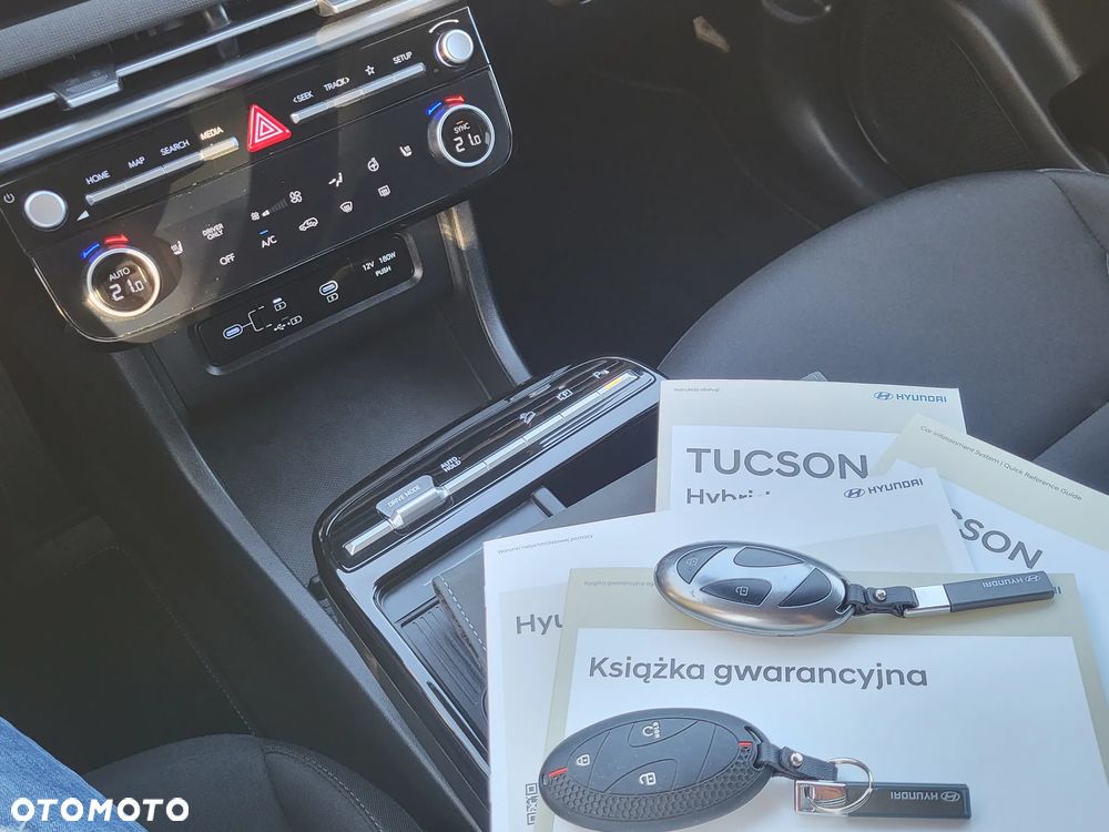 Hyundai Tucson 1.6 T-GDi HEV Modern 2WD - 19
