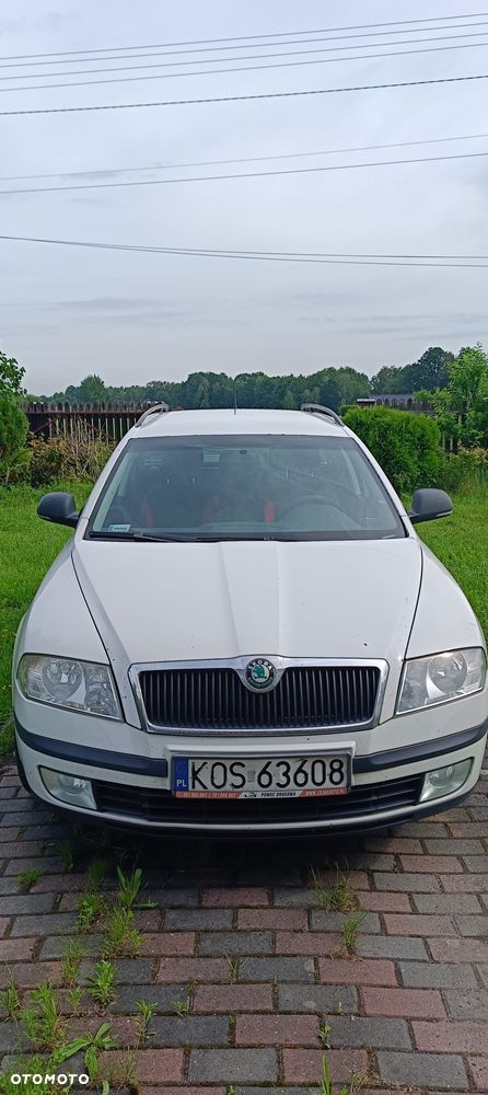 Skoda Octavia - 2