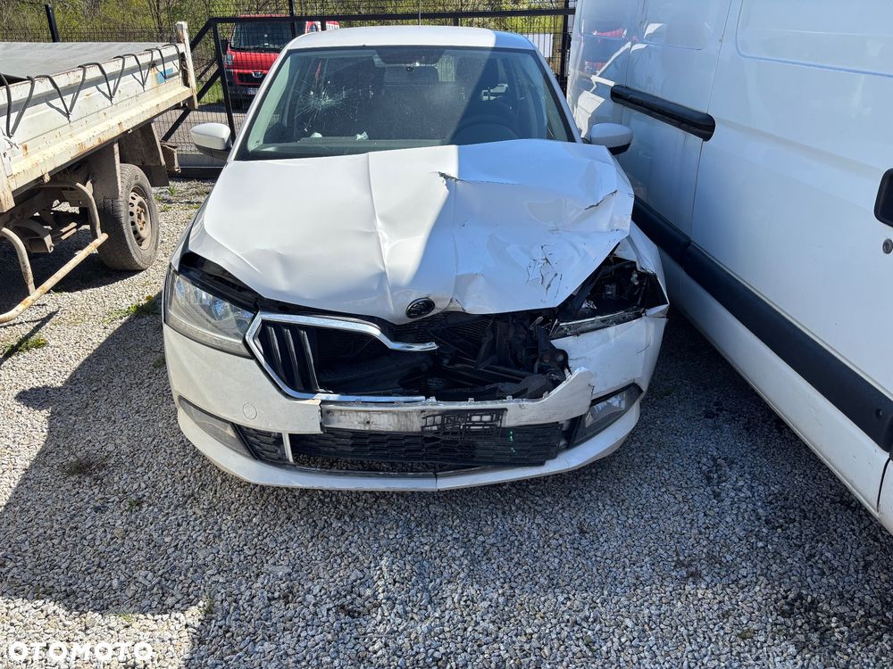 Skoda Fabia 1.0 TSI Ambition - 1