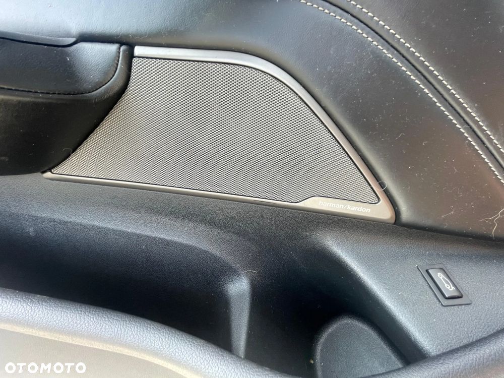 BMW Seria 5 540i xDrive Sport Line - 17