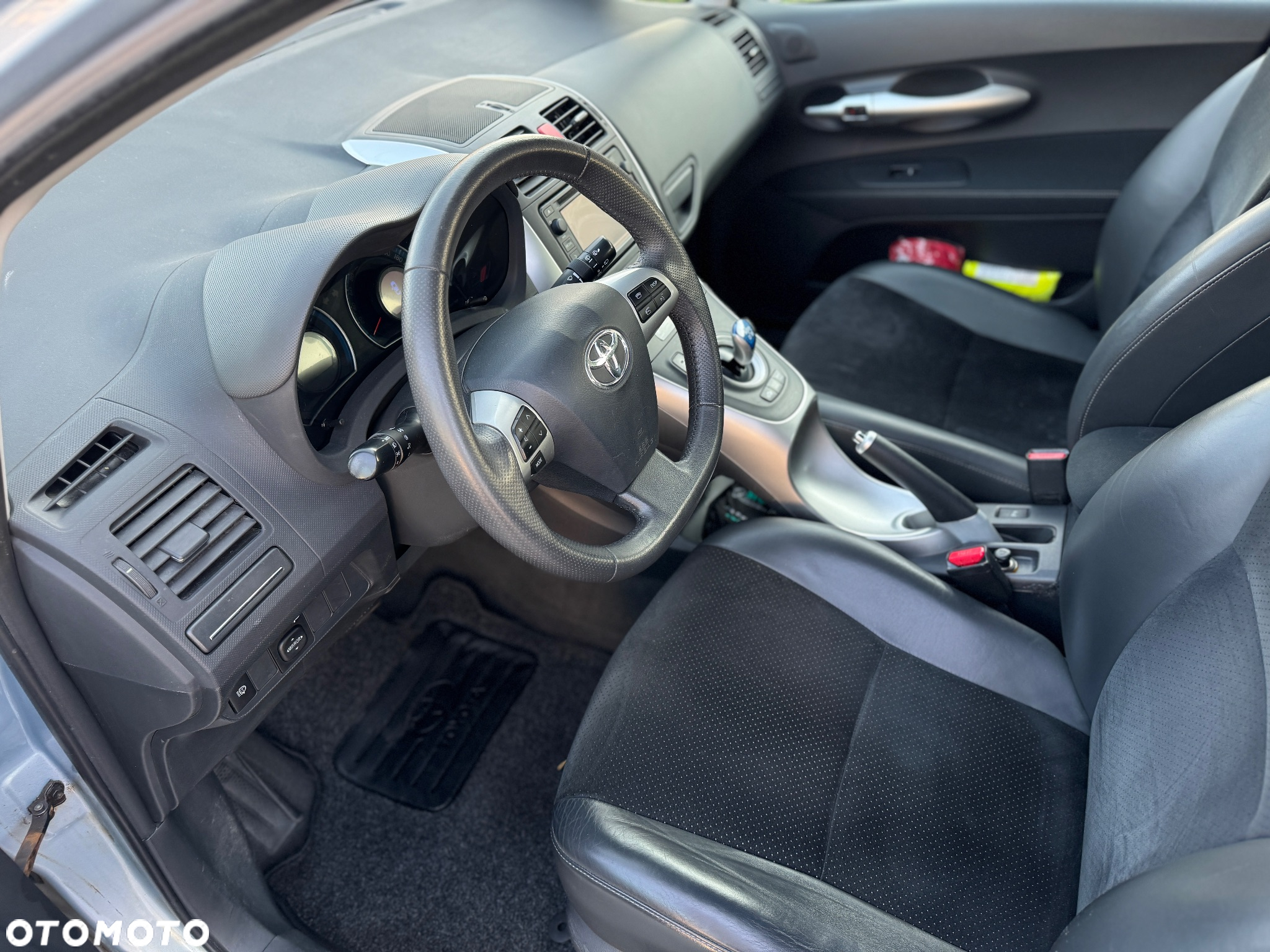 Toyota Auris 1.8 VVT-i Hybrid Automatik Life Plus - 11