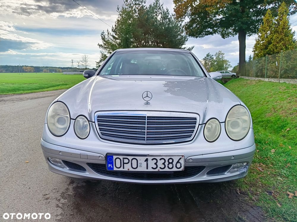 Mercedes-Benz Klasa E - 11