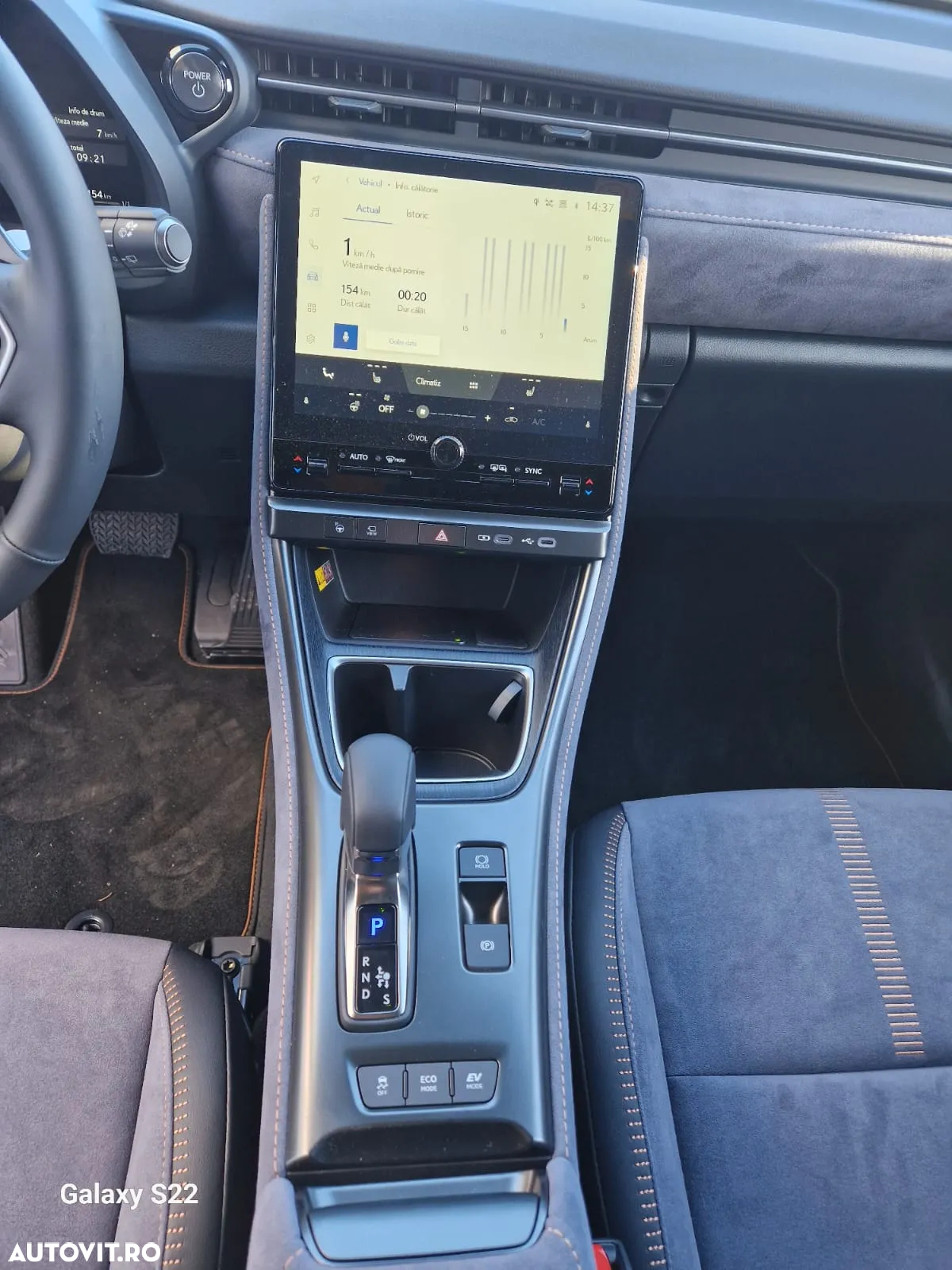 Lexus LBX 1.5 HEV 4x2 CVT Cool - 13