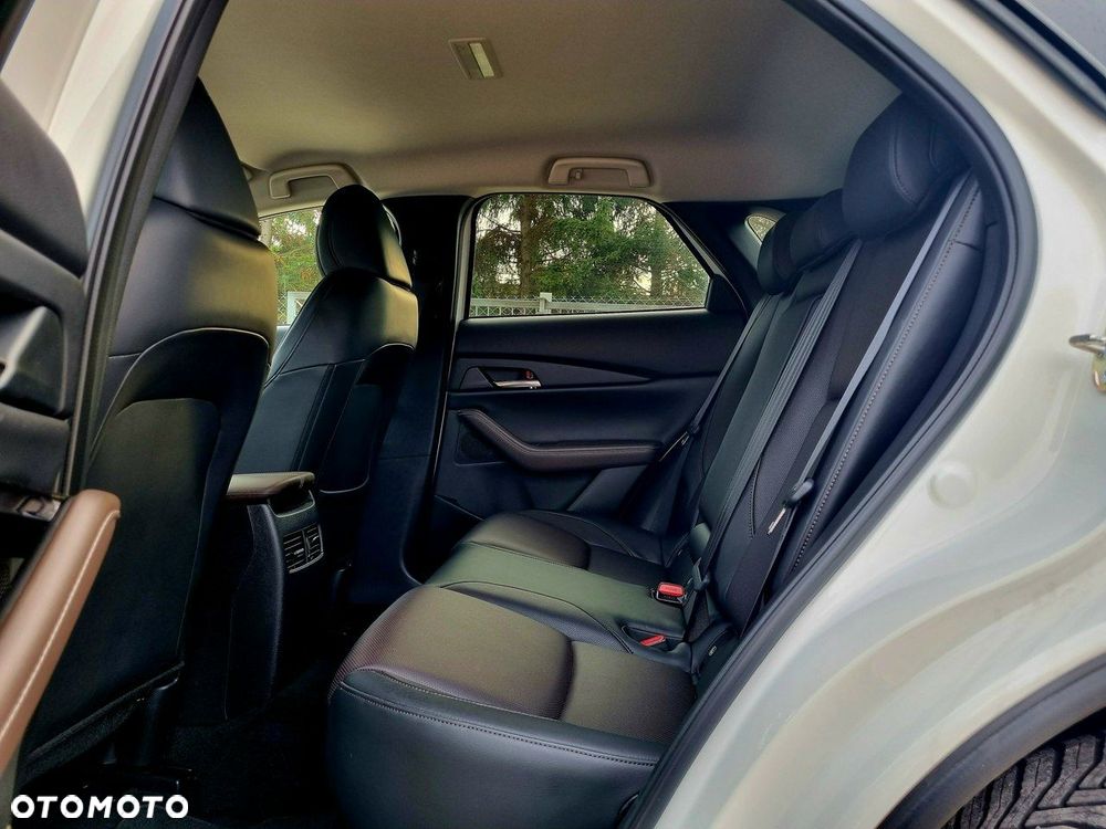 Mazda CX-30 e-SKYACTIV-G 2.0 M HYBRID DRIVE HOMURA - 11