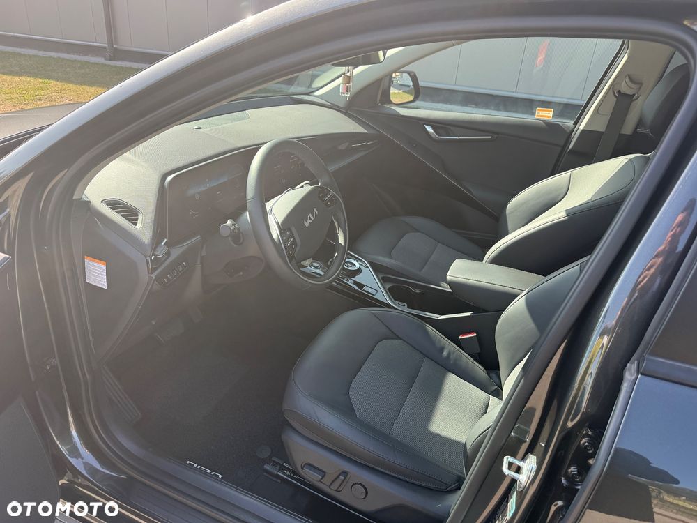 Kia Niro 1.6 GDI Hybrid Business Line - 3