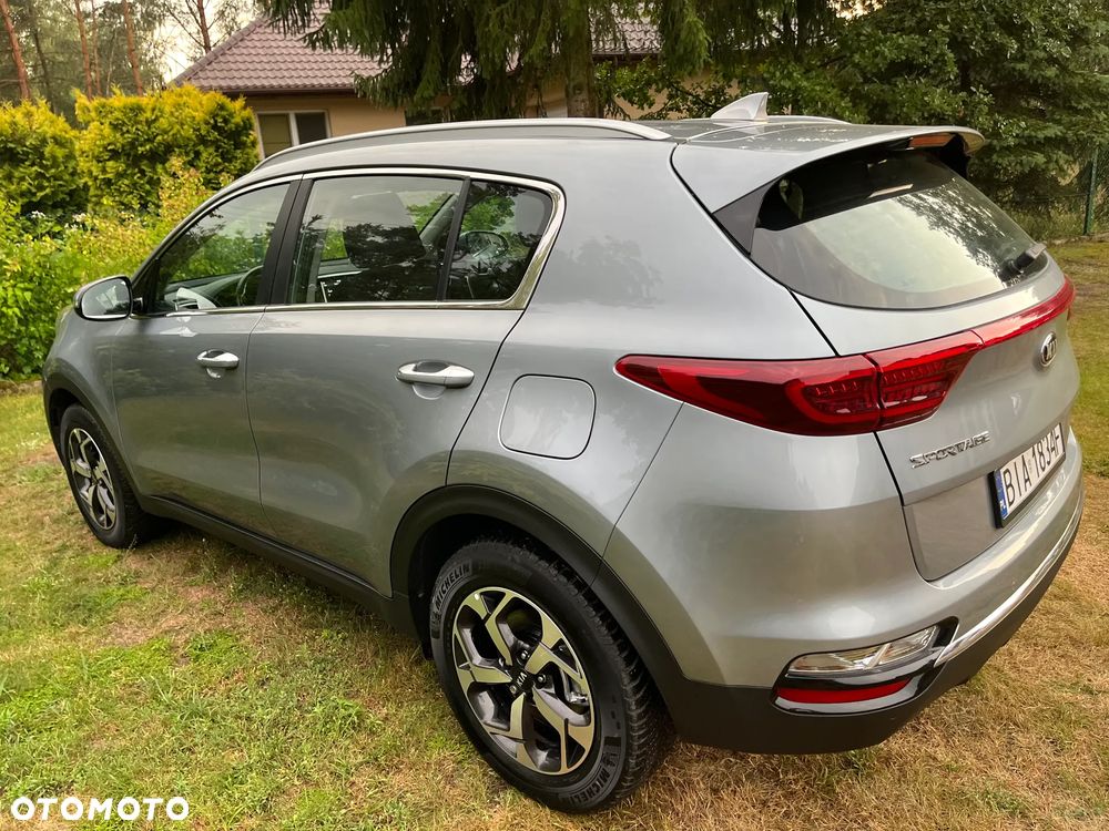 Kia Sportage 1.6 CRDI AWD Eco-Dynamics+ (48V M-H) DCT GT LINE - 3