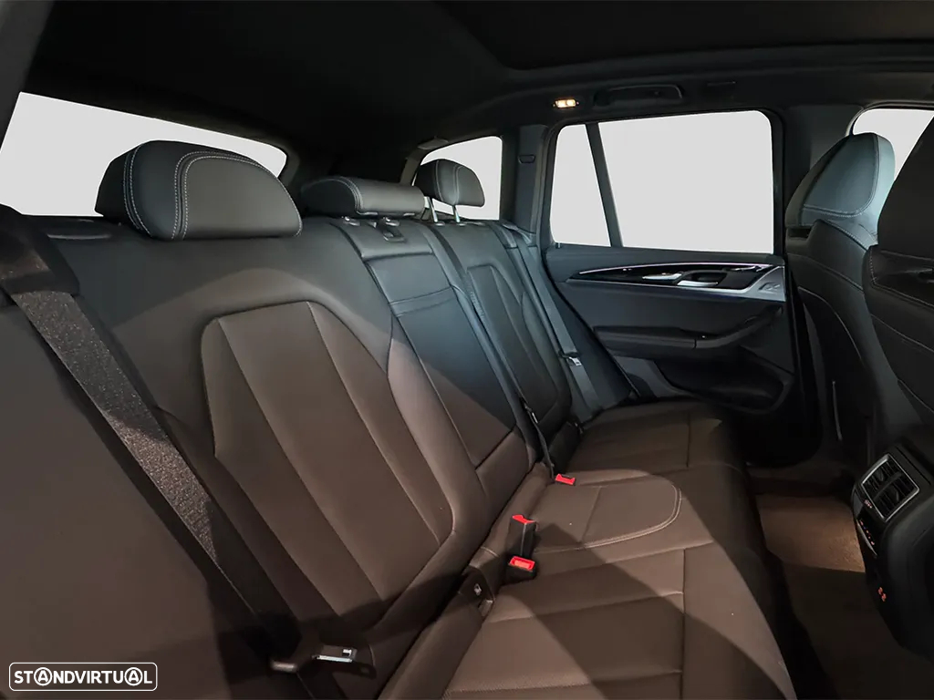 BMW iX3 M Sport Inspiring - 8