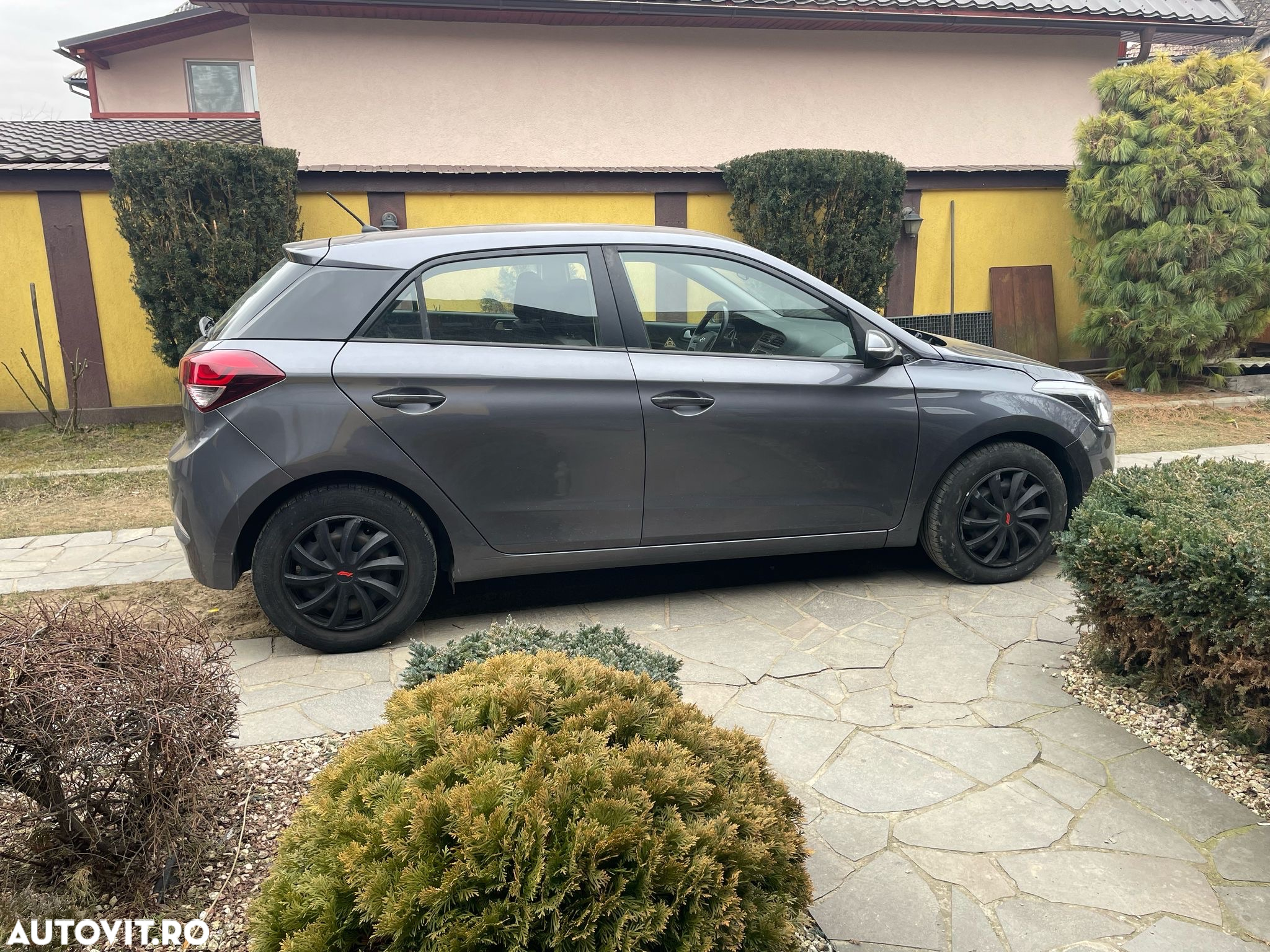Hyundai i20 1.1 CRDi Style - 6