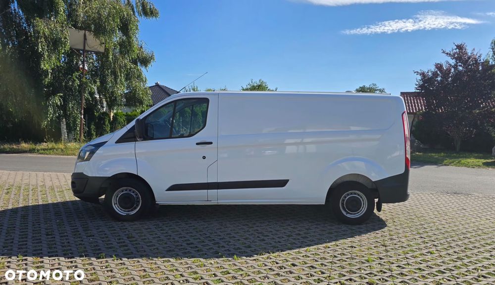 Ford Transit Custom - 8
