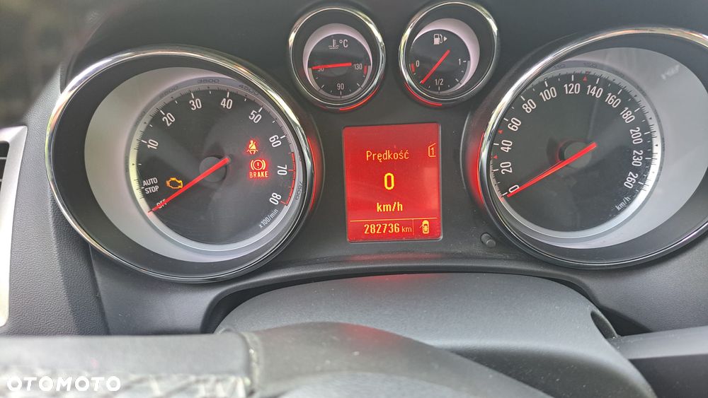 Opel Astra - 9