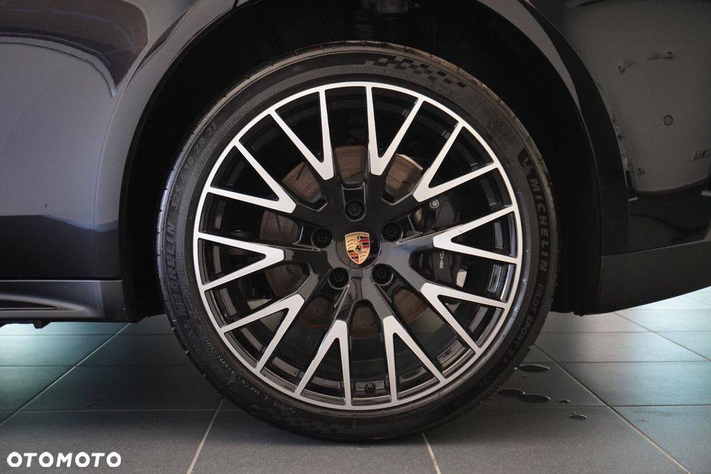 Porsche Panamera - 11