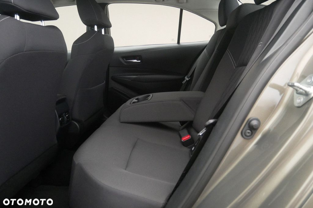 Toyota Corolla - 15
