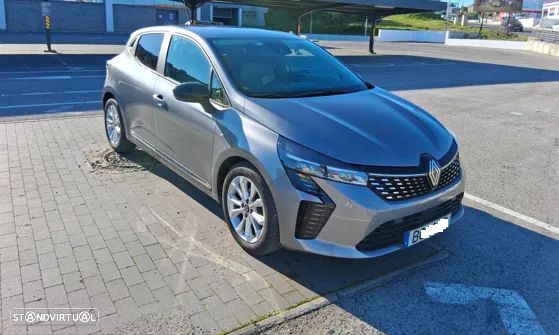 Renault Clio 1.0 TCe Techno Bi-Fuel - 2