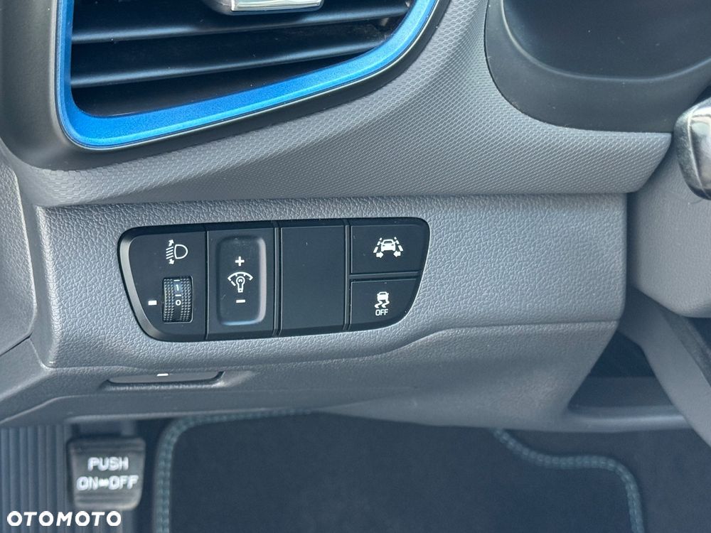Hyundai IONIQ 1.6 GDI Style - 22