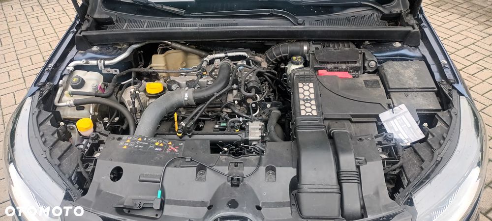Renault Megane ENERGY TCe 130 EDC LIMITED - 10