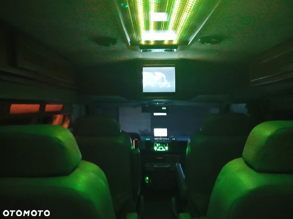 Chevrolet Astro - 23