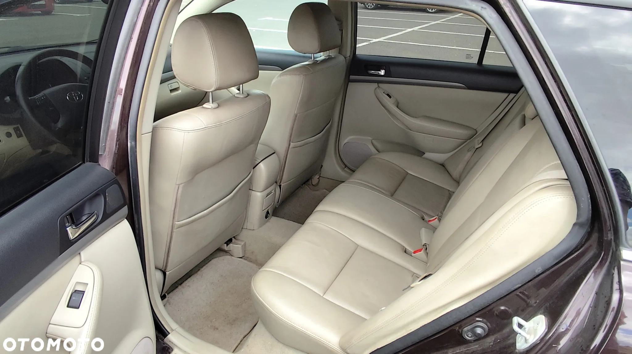 Toyota Avensis 2.2 D-4D Prestige NAVI - 8