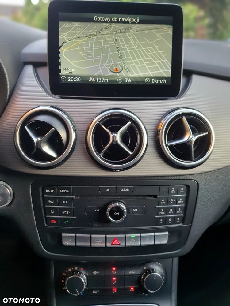 Mercedes-Benz Klasa B 180 (CDI) d 7G-DCT - 32