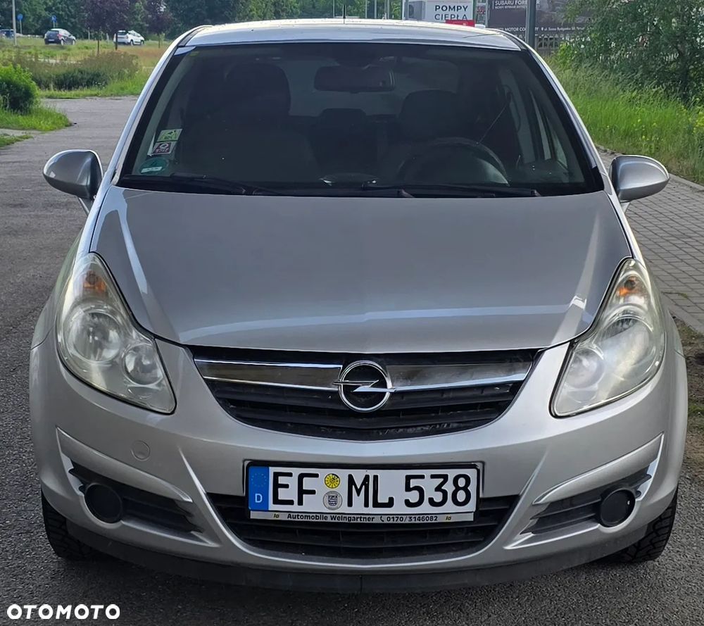 Opel Corsa 1.4 16V Cosmo - 1