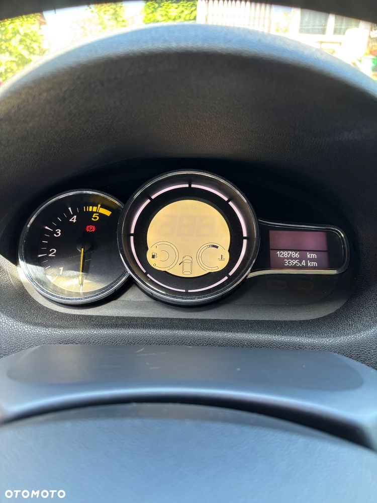 Renault Megane 1.5 dCi Dynamique - 10