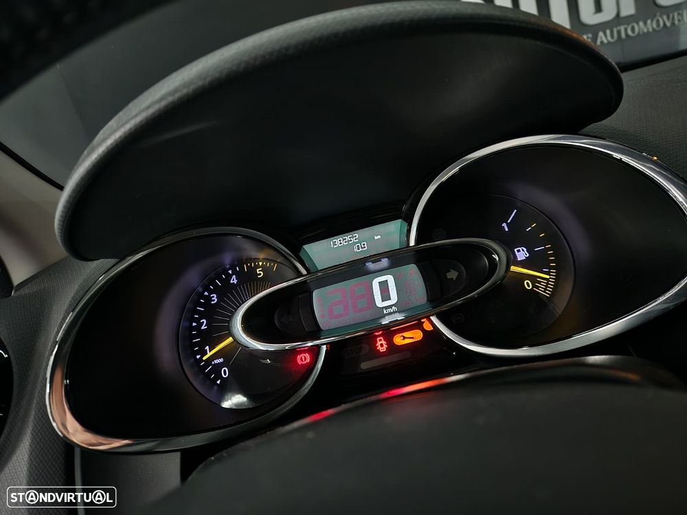 Renault Clio Sport Tourer 1.5 dCi Limited - 13