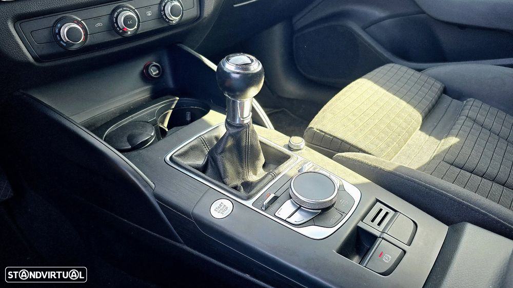 Audi A3 Sportback 2.0 TDI S-line - 10