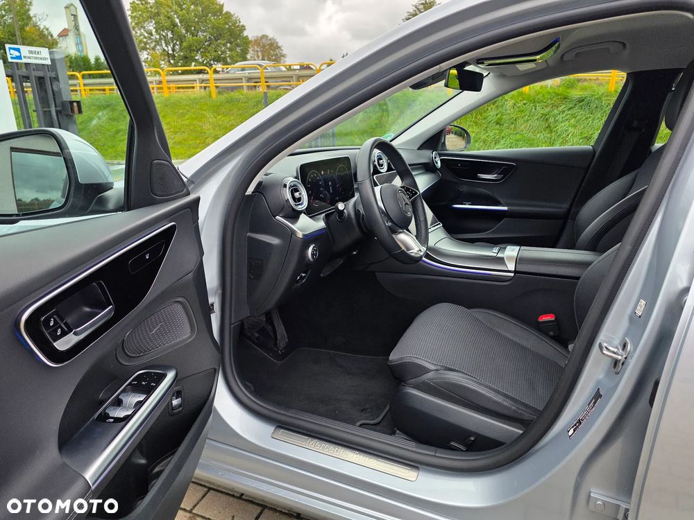 Mercedes-Benz Klasa C 220 d 4Matic 9G-TRONIC Avantgarde - 9