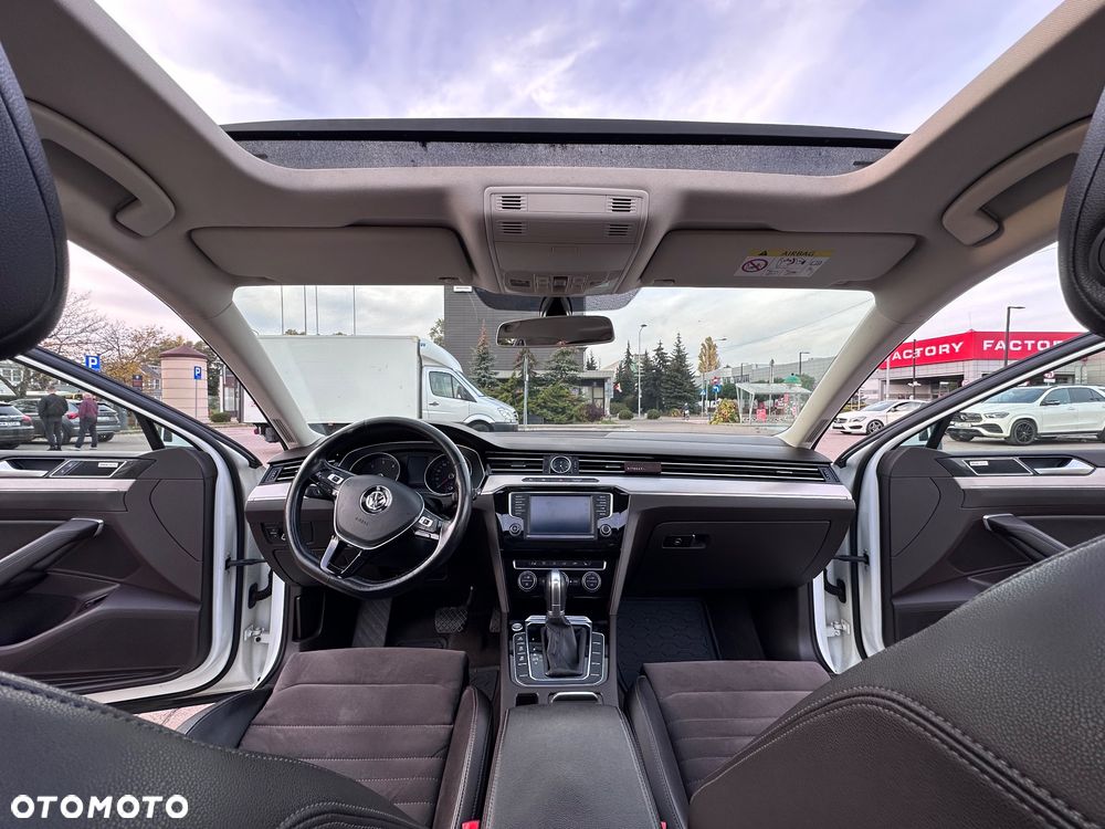 Volkswagen Passat 2.0 TDI SCR (BlueMotion Technology) DSG Highline - 10