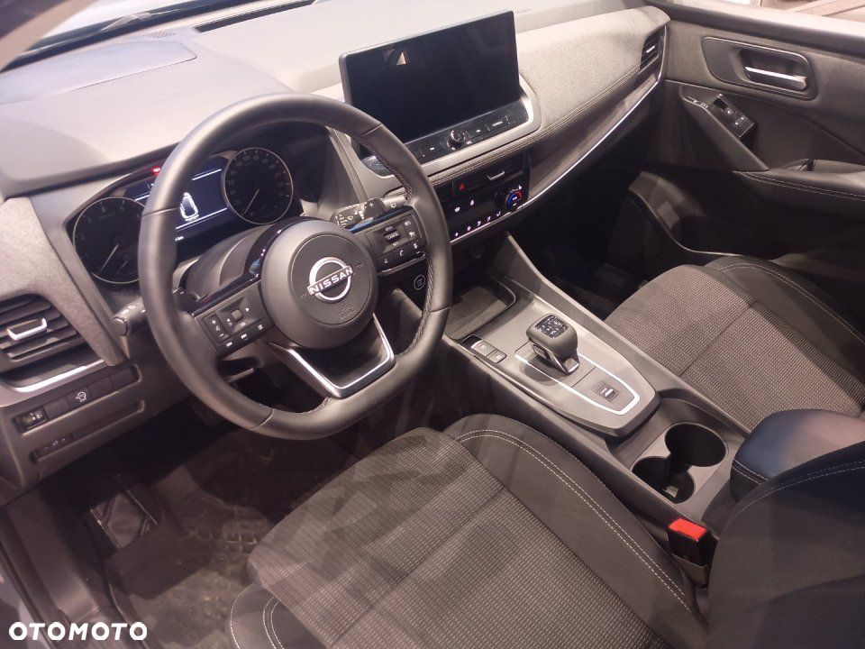 Nissan Qashqai - 4