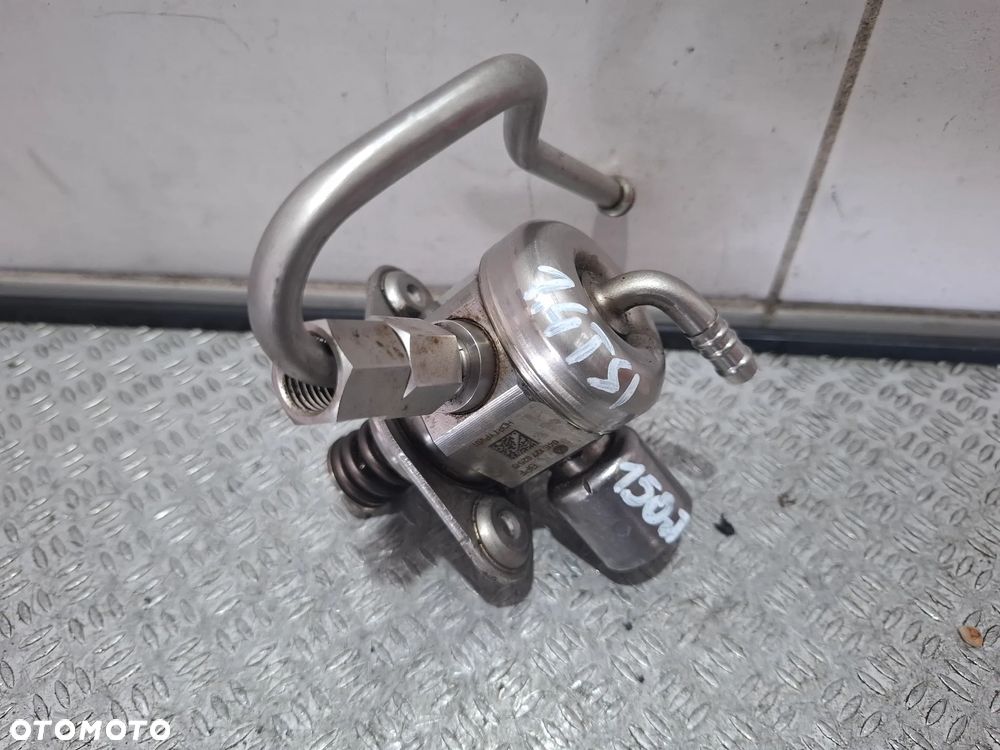 Pompka paliwa 1,4 TSI Volkswagen Seat Audi nr 04E127025D - 1