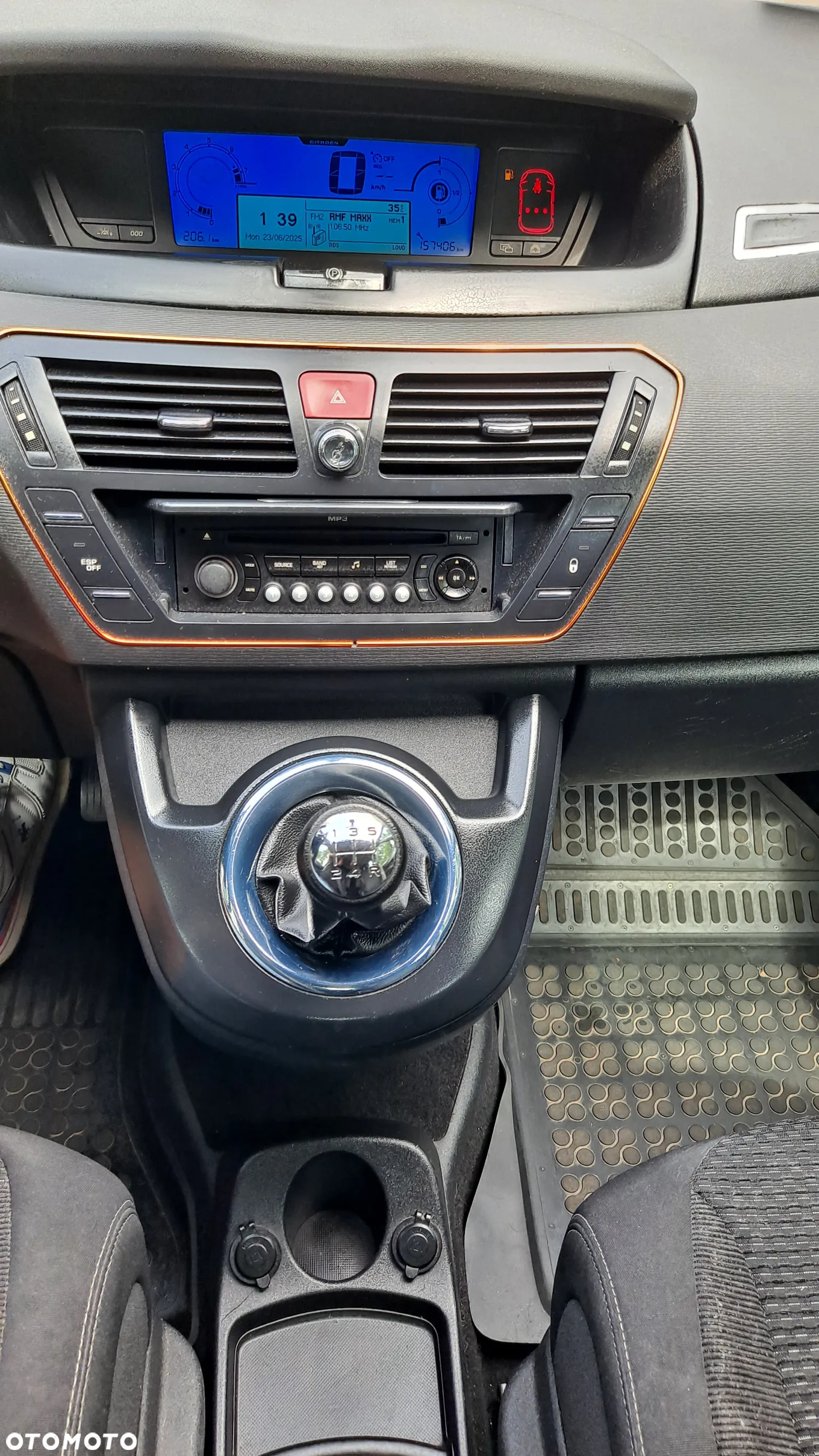 Citroën C4 Picasso - 16