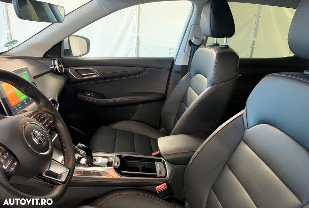 MG EHS PHEV Comfort - 8